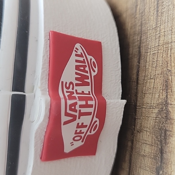 Van's classic slip on Brand new in the box authentic uper textile. - Picture 7 of 10